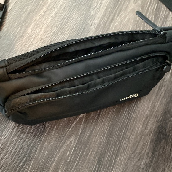 Belt Bag - Picture 4 of 5